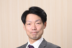 スタッフ_屋島店_営業スタッフ_髙﨑