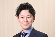 スタッフ_屋島店_営業スタッフ_金藤