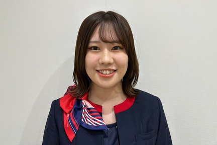 屋島店松本フロアスタッフ