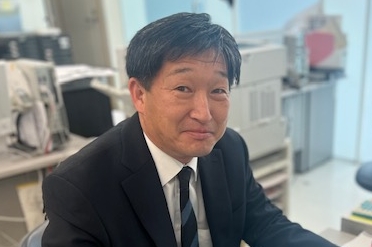 丸亀田村店サービス大矢マネージャー