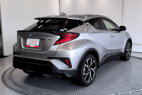 C-HR(852)後ろ
