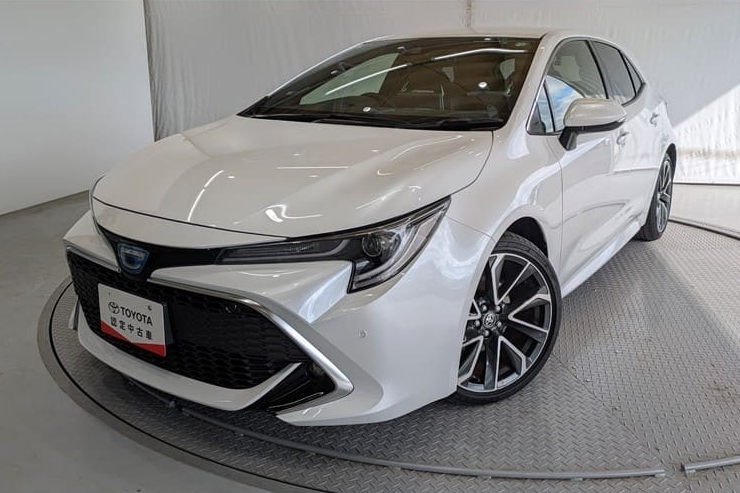 カローラスポーツHV(171)