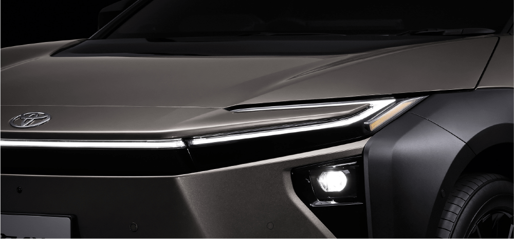 bz4xの外観・内装