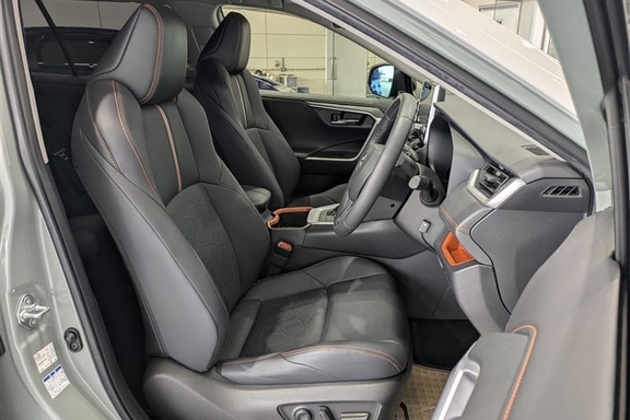 RAV4(627)-5